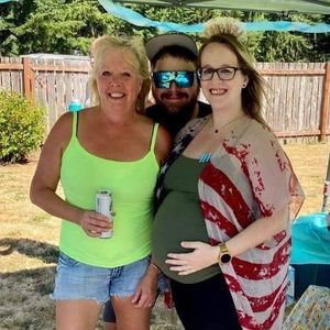 Meet your Posher, Christie